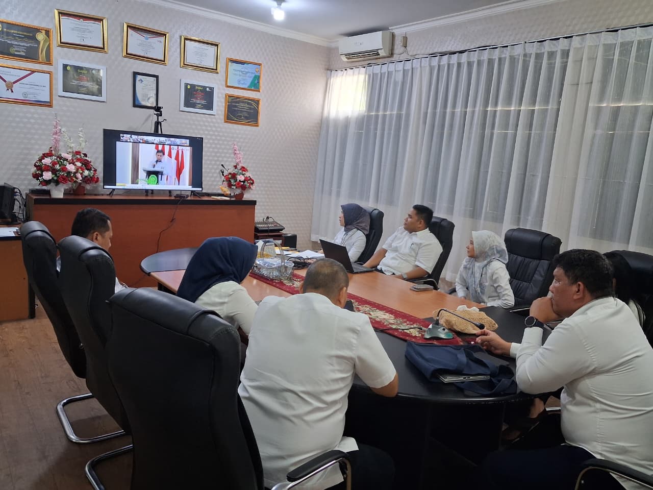 Pengadilan Negeri Pekanbaru Mengikuti Kegiatan FGD Monev Penanganan Perkara Restorative Justice secara daring